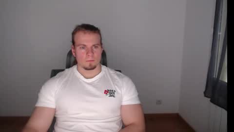 crazyangel8 online show from December 2024 02:33:01 PM