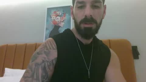 funcouple online show from October 2025 12:40:02 PM