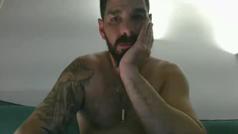 funcouple online show from November 2025 06:18:02 PM