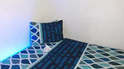 Mely online show from January 2025 03:32:02 AM