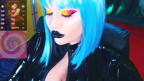 Roxy online show from October 2025 02:20:01 PM