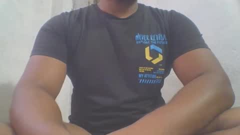 Snapshot of crazzy_booy chatting on May 2026 03:33:02 AM crazzy_booy online show from May 2026 03:33:02 AM