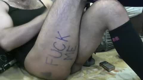 Snapshot of cream_team69 chatting on February 2026 01:43:02 AM Cream team69 online show from February 2026 01:43:02 AM