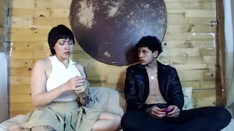  CAMILA Y SEBASTIAN online show from January 2025 11:27:01 PM