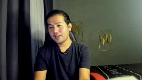 BareCreamyCum online show from December 2024 04:38:01 AM