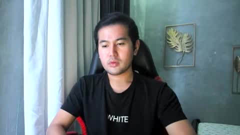 BareCreamyCum online show from January 2025 05:38:01 PM