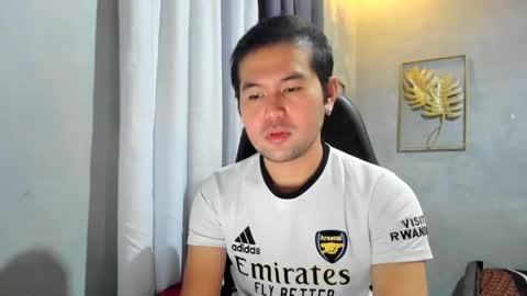 BareCreamyCum online show from January 2025 12:31:01 PM