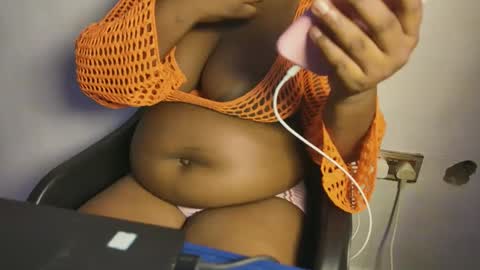 creamyposh1 online show from December 2025 05:36:02 AM