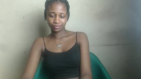 creamyxmuffin online show from October 2025 07:26:02 AM
