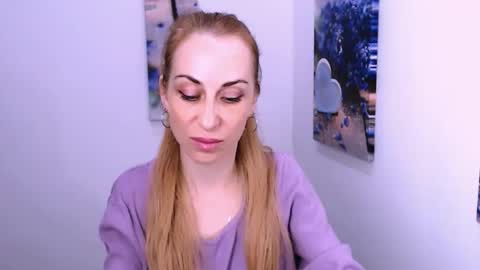 Snapshot of create_your_own_sun chatting on October 2025 01:10:01 PM Lera online show from October 2025 01:10:01 PM