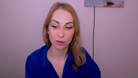 Snapshot of create_your_own_sun chatting on November 2025 12:38:02 PM Lera online show from November 2025 12:38:02 PM