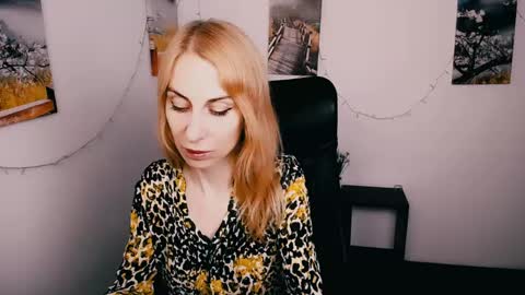 Snapshot of create_your_own_sun chatting on June 2026 12:40:02 PM Lera online show from June 2026 12:40:02 PM