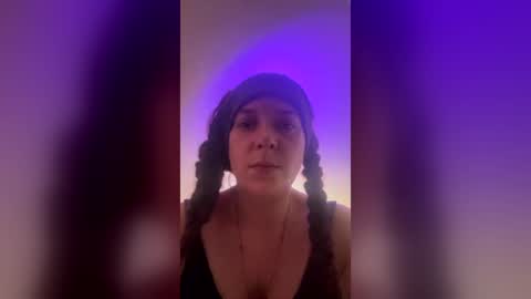 Snapshot of crescent333999 chatting on July 2026 04:29:01 AM crescent333999 online show from July 2026 04:29:01 AM