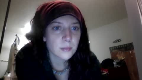 Snapshot of crescent333999 chatting on July 2026 04:21:01 AM crescent333999 online show from July 2026 04:21:01 AM