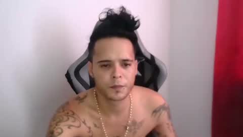 Snapshot of criatian_grey chatting on July 2026 08:40:01 PM criatian_grey online show from July 2026 08:40:01 PM