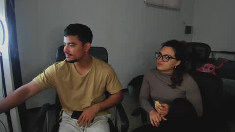 Crimson heart online show from January 2025 09:47:02 PM