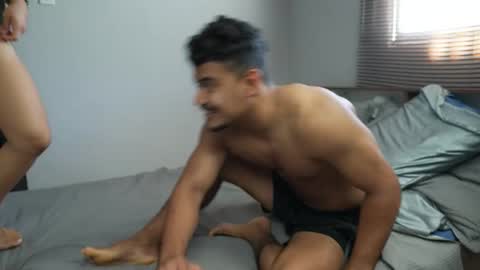 Crimson heart online show from September 2025 02:44:02 PM