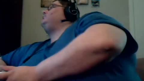 Snapshot of crimsonducki chatting on November 2025 02:16:02 PM Duckie online show from November 2025 02:16:02 PM