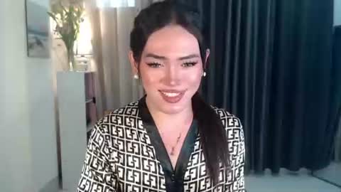 Snapshot of cris_slut08 chatting on October 2025 05:48:02 AM my beautiful cris online show from October 2025 05:48:02 AM