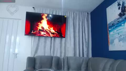 Cris Evanz online show from February 2025 07:55:01 AM