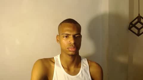 criss_zuri online show from October 2025 11:41:02 AM