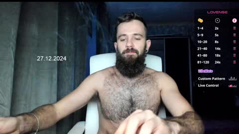 Snapshot of crissstud chatting on December 2024 06:14:01 AM Criss online show from December 2024 06:14:01 AM