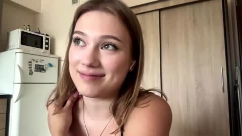 Snapshot of crissymemo chatting on July 2026 03:16:01 PM crissymemo online show from July 2026 03:16:01 PM