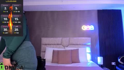 cristal__adams online show from October 2025 12:27:02 PM