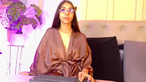 cristal_antoni online show from November 2025 07:51:02 AM