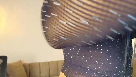 Snapshot of cristal_dim chatting on September 2025 07:26:02 PM CRISTAL online show from September 2025 07:26:02 PM