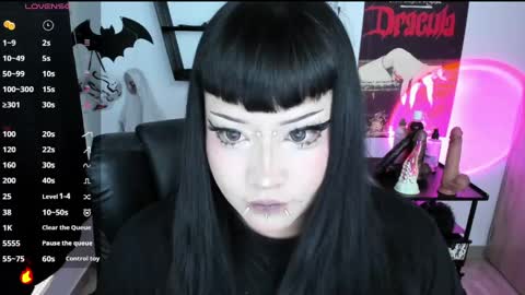 Cris online show from May 2026 08:49:02 PM