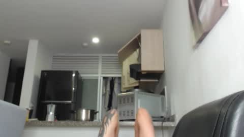 cristal beautiful online show from February 2026 11:14:02 AM