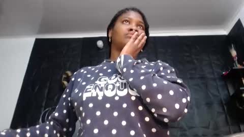 Snapshot of cristal_smith06 chatting on April 2026 10:51:02 AM Hanna online show from April 2026 10:51:02 AM