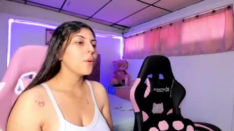 Snapshot of cristal_smith20 chatting on June 2026 02:50:02 PM cristal_smith20 online show from June 2026 02:50:02 PM