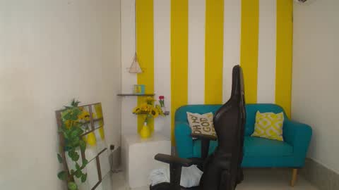 Cristal online show from October 2025 01:28:01 AM