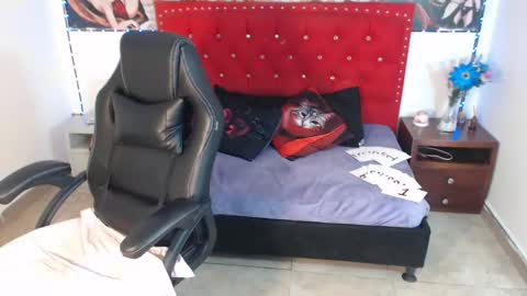 CristalAdams online show from February 2025 07:25:02 PM