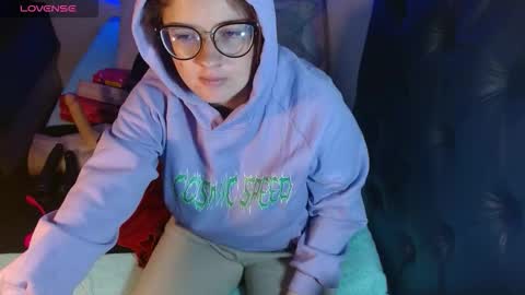 CristalAdams online show from September 2025 11:32:01 AM