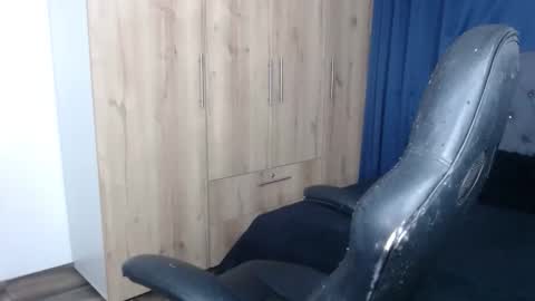 Natalie                      online show from April 2026 02:01:01 AM