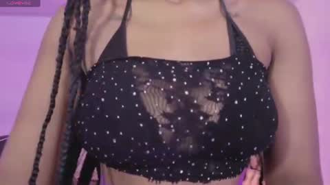 Crystalbroke  online show from June 2026 07:33:01 PM