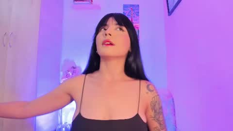 Snapshot of cristalcerati__ chatting on July 2026 02:05:01 AM Cristal online show from July 2026 02:05:01 AM