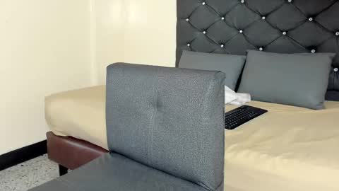 cristale69 online show from September 2025 03:29:01 AM