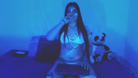 Snapshot of cristallssmith chatting on February 2026 02:27:02 PM Cristal online show from February 2026 02:27:02 PM