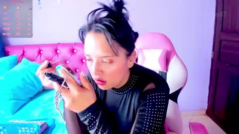 Snapshot of cristaln07 chatting on April 2026 12:00:02 PM Natis online show from April 2026 12:00:02 PM