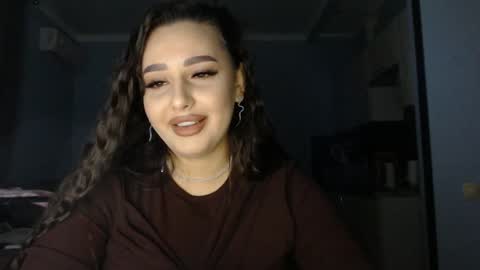 cristalnight online show from December 2024 04:28:01 PM