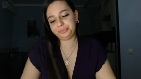 cristalnight online show from December 2024 08:11:01 PM