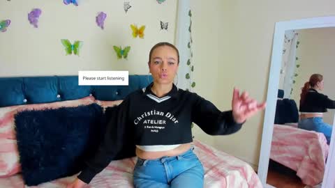 cristal walker online show from September 2025 11:43:01 AM