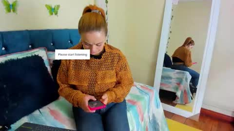 cristal walker online show from September 2025 10:41:01 AM