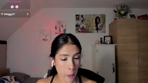 Snapshot of cristamunez chatting on June 2026 03:41:02 AM veronika online show from June 2026 03:41:02 AM