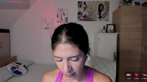 Snapshot of cristamunez chatting on July 2026 02:53:02 AM veronika online show from July 2026 02:53:02 AM