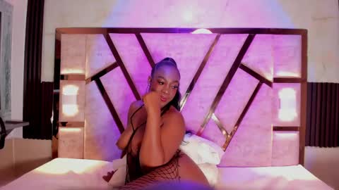 cristin  online show from April 2026 06:52:01 PM